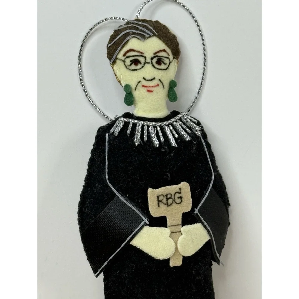 Ruth Bader‎ Ginsburg Ornament Plush 6